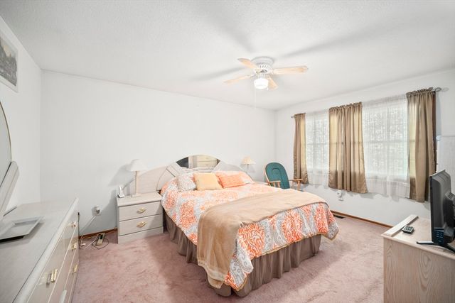 109 Darby Rd, Brockton, MA 02302