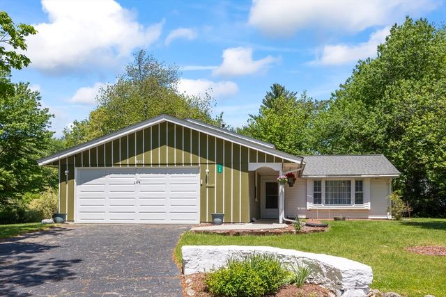109 Darby Rd, Brockton, MA 02302