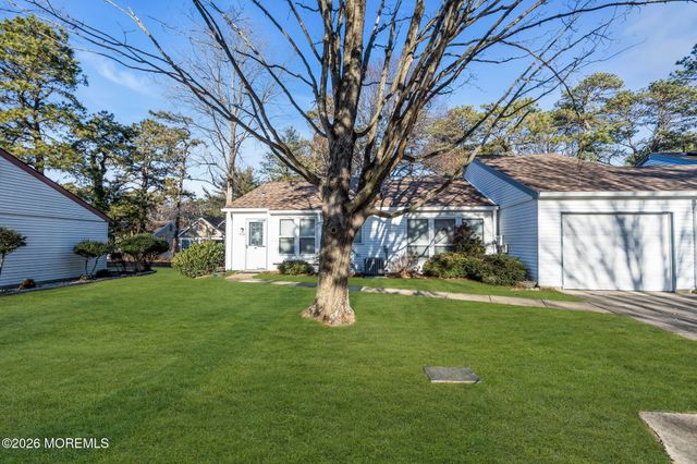 713 Wooton Court B, Manchester, NJ 08759