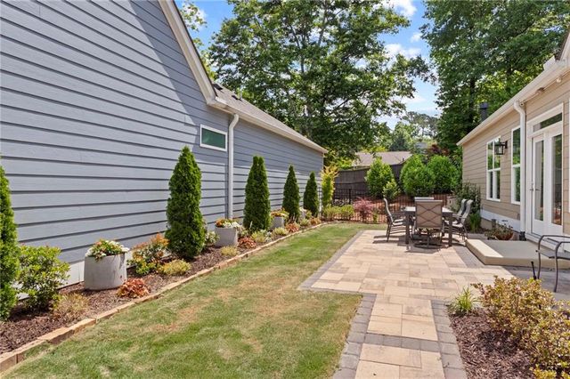 146 Owenby Commons, Woodstock, GA 30188