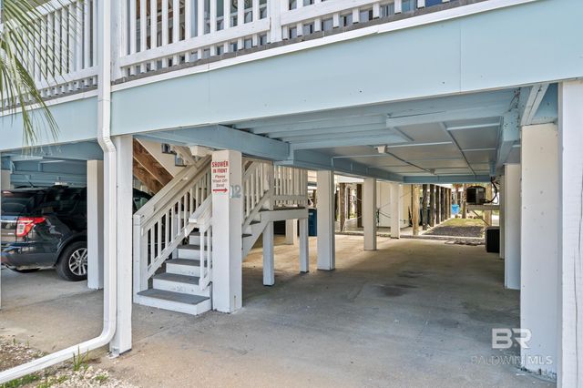 105 E 4th Street 12, Gulf Shores, AL 36542