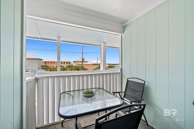 105 E 4th Street 12, Gulf Shores, AL 36542