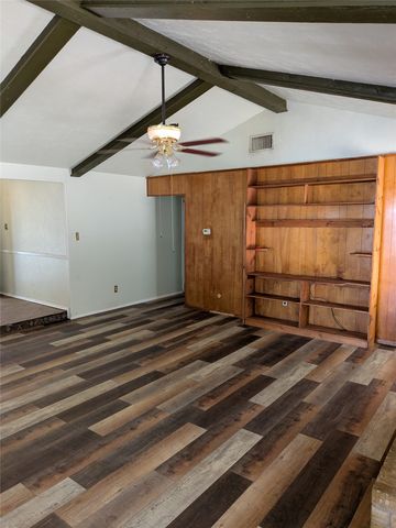 7501 Acapulco Road, Fort Worth, TX 76112