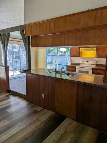 7501 Acapulco Road, Fort Worth, TX 76112