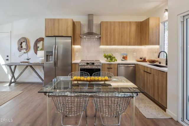 630 N Pasadena Avenue, Pasadena, CA 91103