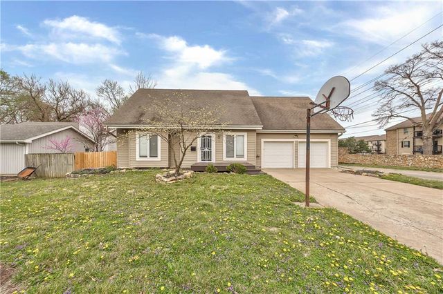 4704 El Monte Street, Roeland Park, KS 66205