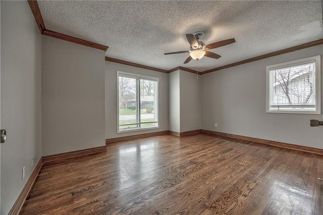 4704 El Monte Street, Roeland Park, KS 66205