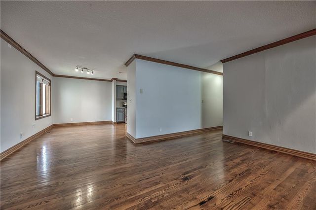 4704 El Monte Street, Roeland Park, KS 66205