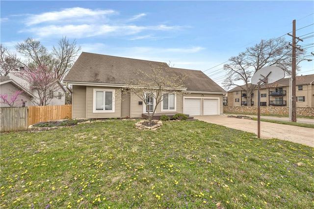 4704 El Monte Street, Roeland Park, KS 66205