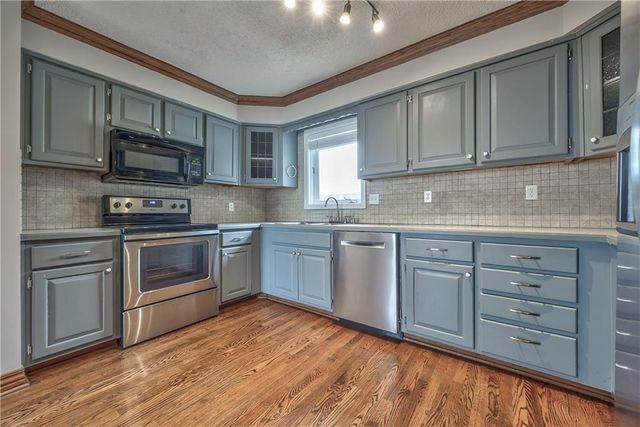 4704 El Monte Street, Roeland Park, KS 66205