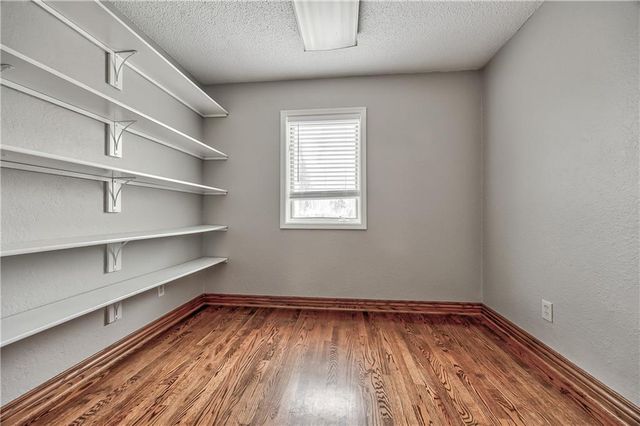 4704 El Monte Street, Roeland Park, KS 66205