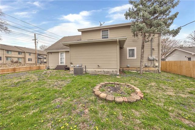 4704 El Monte Street, Roeland Park, KS 66205