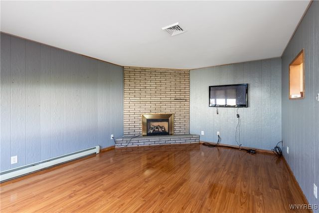 220 Enez Drive, Cheektowaga, NY 14043