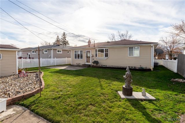 220 Enez Drive, Cheektowaga, NY 14043