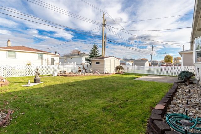 220 Enez Drive, Cheektowaga, NY 14043