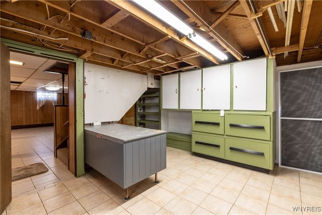 220 Enez Drive, Cheektowaga, NY 14043