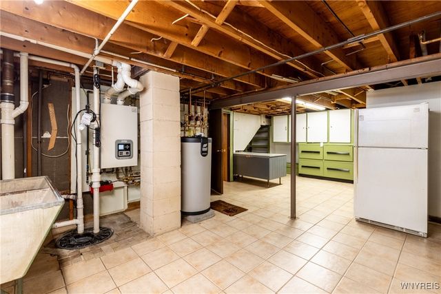 220 Enez Drive, Cheektowaga, NY 14043