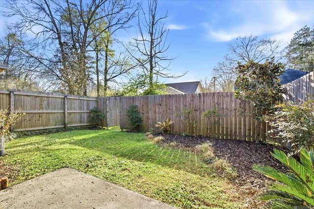 10633 Florida Blvd, Walker, LA 70785