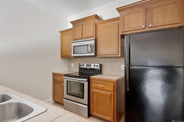 10633 Florida Blvd, Walker, LA 70785