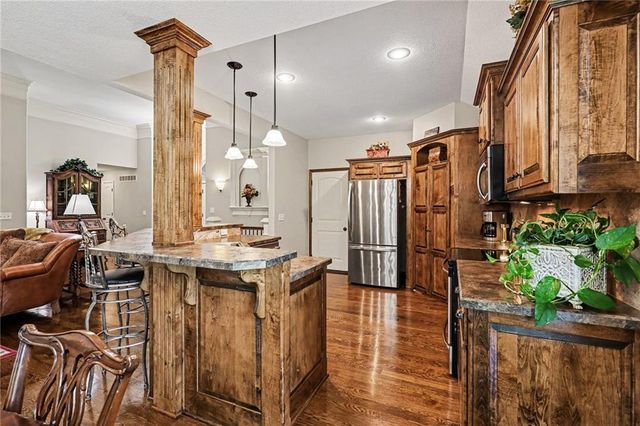 19710 NE 197th Terrace, Smithville, MO 64089