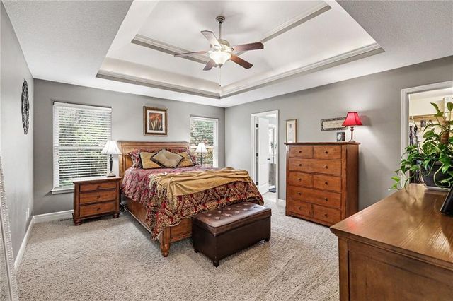 19710 NE 197th Terrace, Smithville, MO 64089
