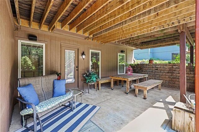 19710 NE 197th Terrace, Smithville, MO 64089