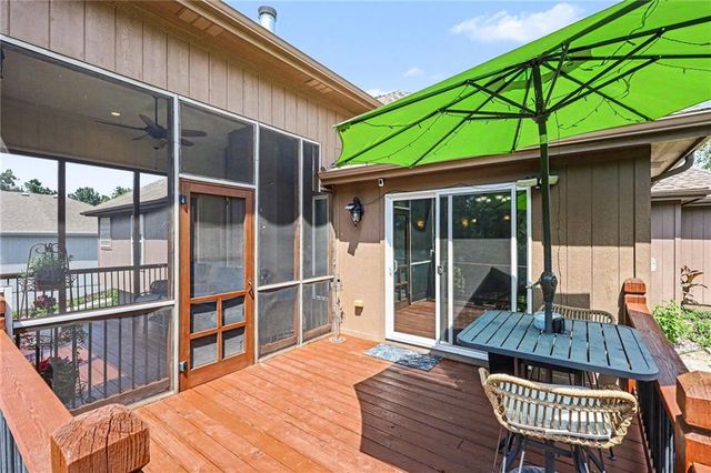 19710 NE 197th Terrace, Smithville, MO 64089