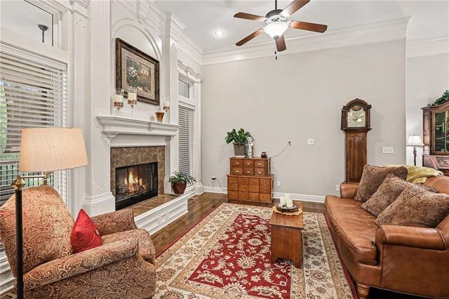 19710 NE 197th Terrace, Smithville, MO 64089