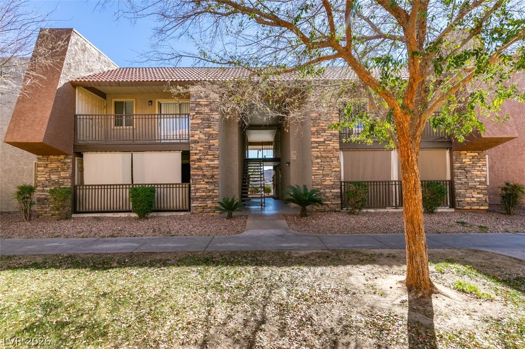 5060 Indian River Drive 372, Las Vegas, NV 89103 — exterior