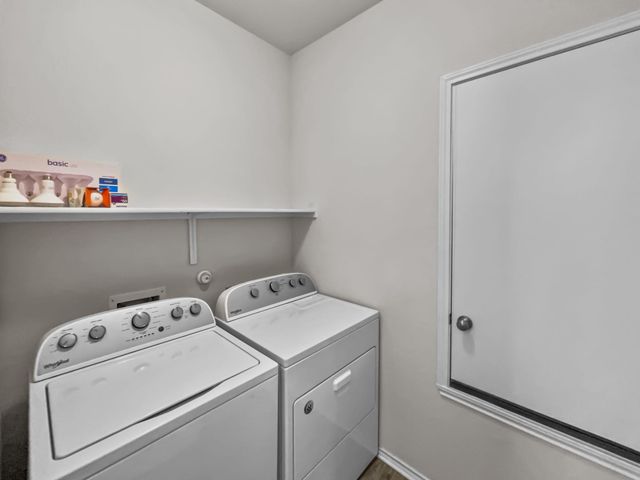 595 Eves Necklace DR, Buda, TX 78610