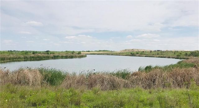 595 Eves Necklace DR, Buda, TX 78610