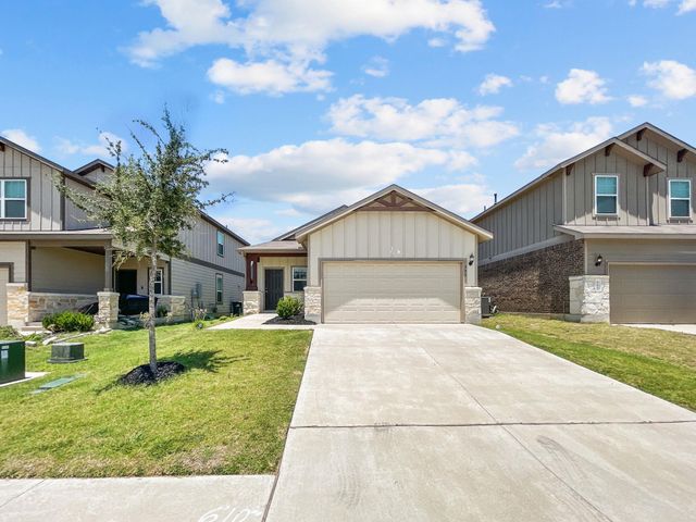 595 Eves Necklace DR, Buda, TX 78610