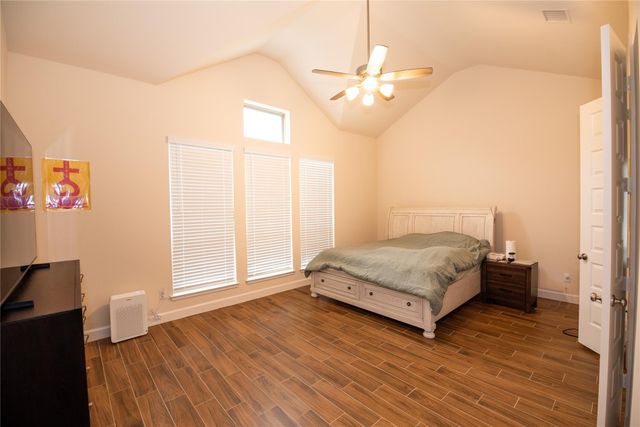 19211 Belmont Stakes Way, Tomball, TX 77377