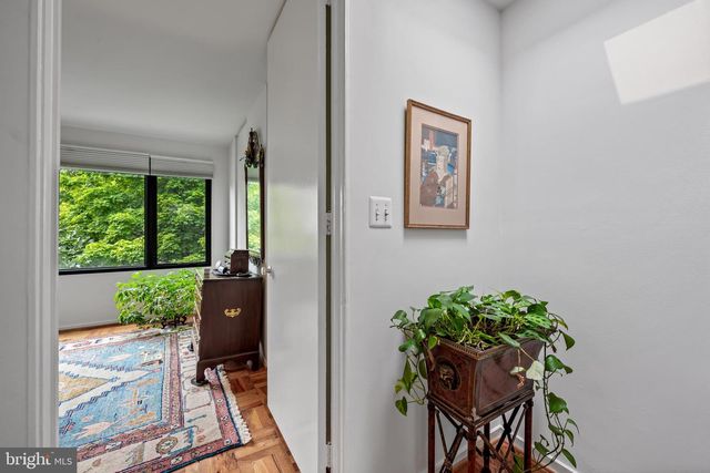 308 W LAFAYETTE AVE, Baltimore, MD 21217
