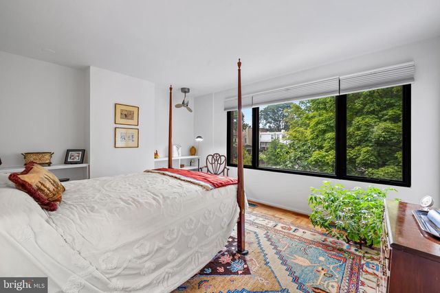 308 W LAFAYETTE AVE, Baltimore, MD 21217