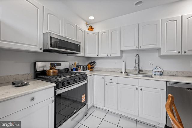 308 W LAFAYETTE AVE, Baltimore, MD 21217