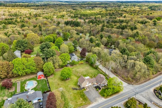 287 Andover St, Georgetown, MA 01833