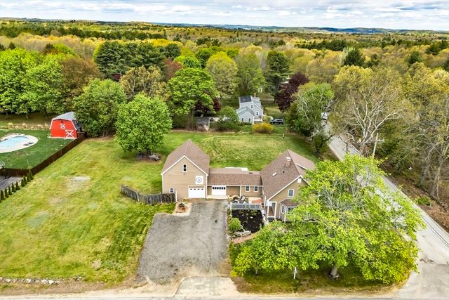287 Andover St, Georgetown, MA 01833