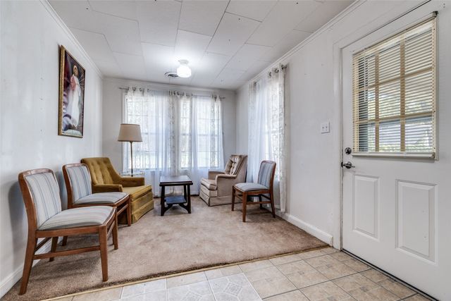 4501-4503 Highview Street, Cockrell Hill, TX 75211