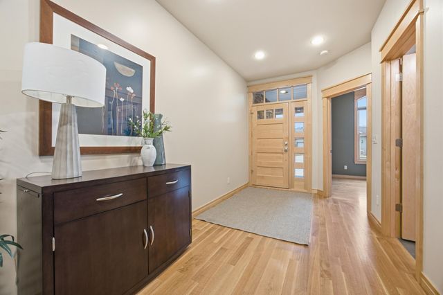 4245 Coventry Drive S, Fargo, ND 58104