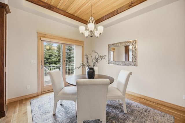 4245 Coventry Drive S, Fargo, ND 58104