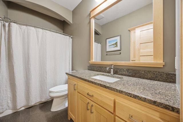 4245 Coventry Drive S, Fargo, ND 58104