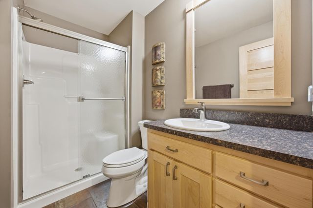 4245 Coventry Drive S, Fargo, ND 58104