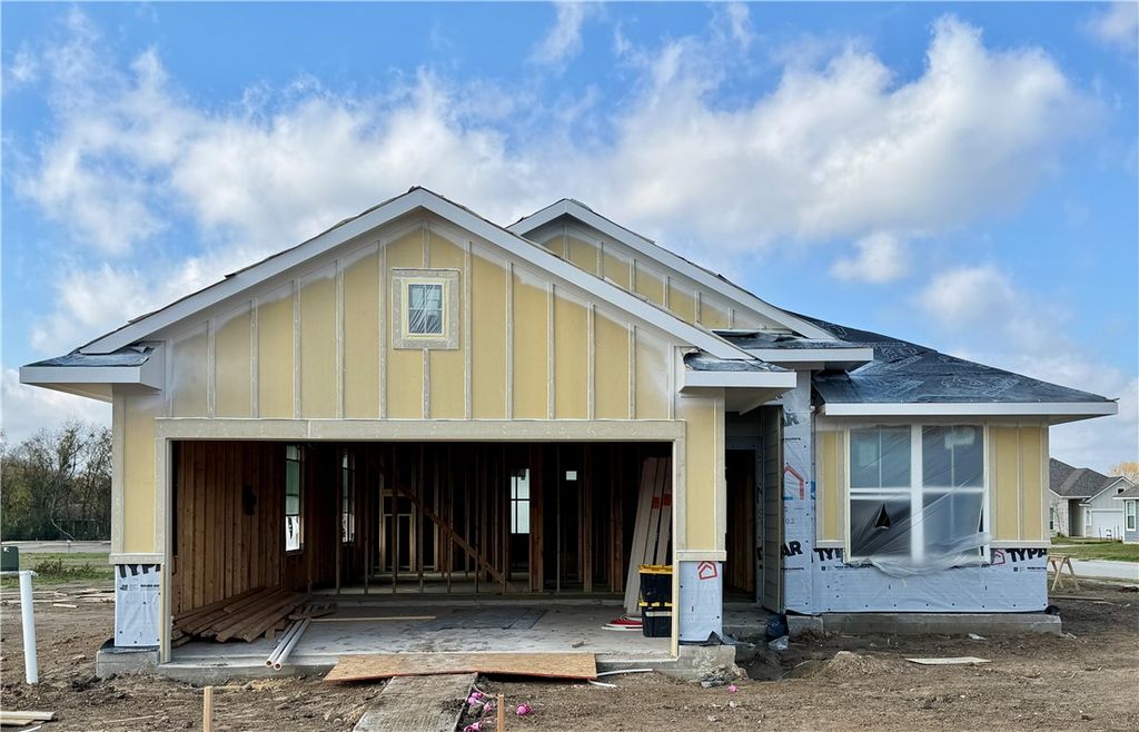 2799 Buccaneer Trail, Bryan, TX 77803