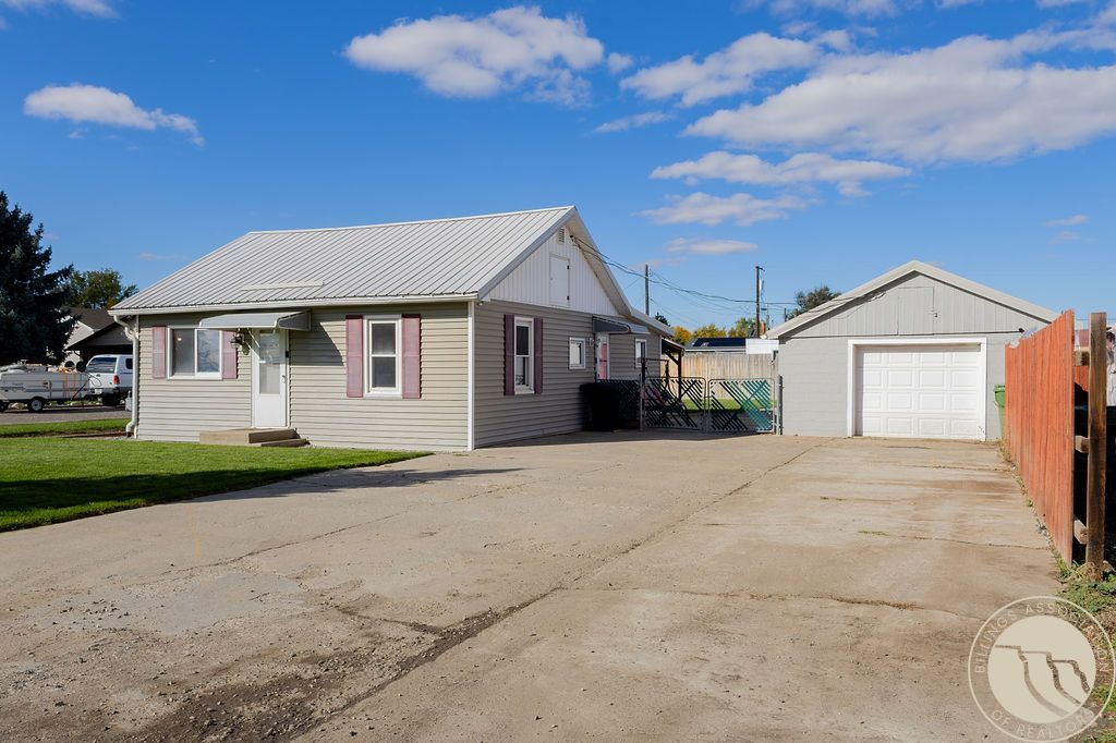 527 Judith Lane, Billings, MT 59105 photo 2