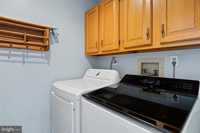 1 BRIARS LN, Wilmington, DE 19807