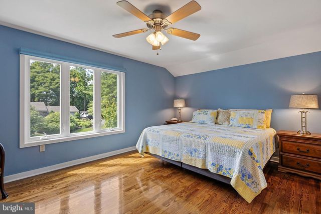 1 BRIARS LN, Wilmington, DE 19807
