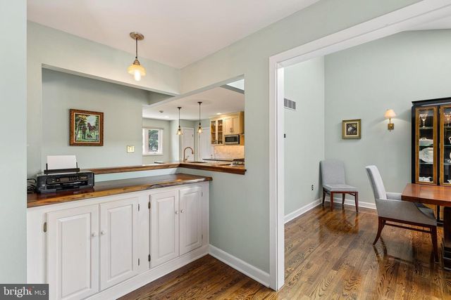 1 BRIARS LN, Wilmington, DE 19807