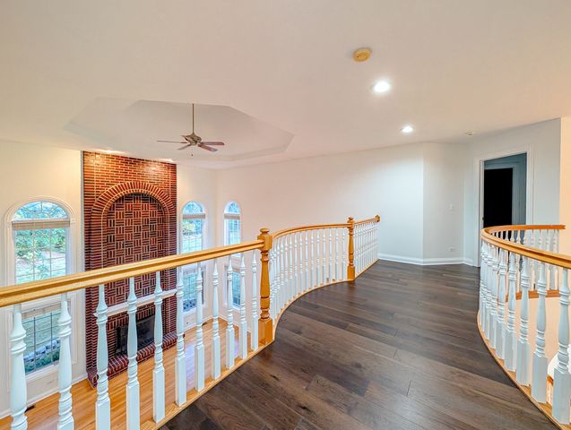 43 Candlewood Drive, North Barrington, IL 60010