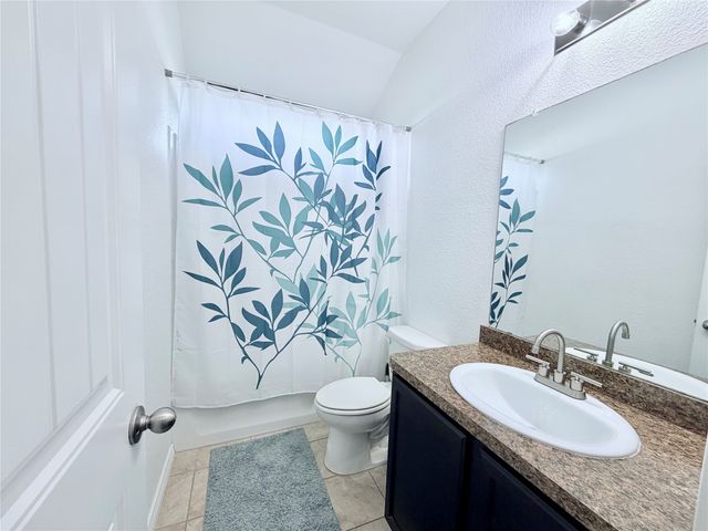 520 Cantebury Park Lane, Ponder, TX 76259